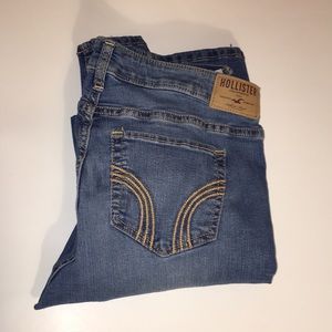 Hollister jeans size 31w GOOD CONDITION